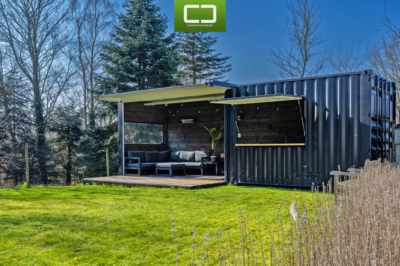 Container lounge bar