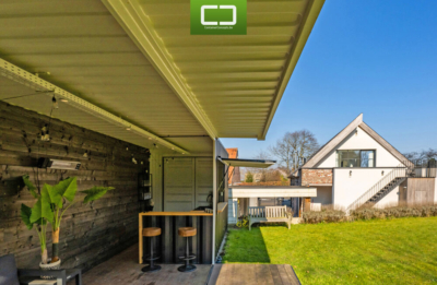 Container lounge bar