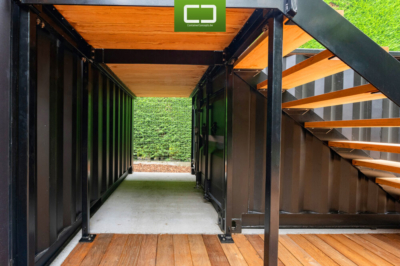 20ft container pool en kantoor