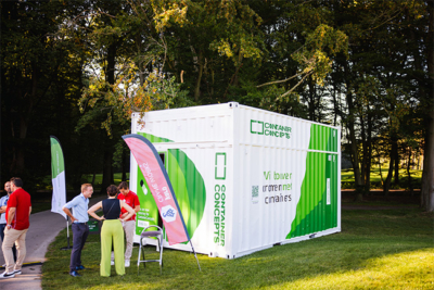 Birdiebox-front-and-side