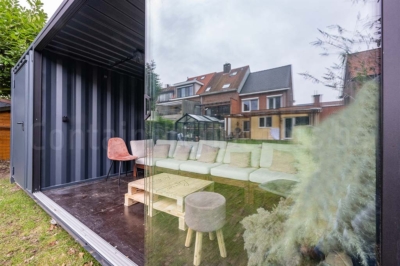 Lounge-Schoten-frontsiderightopen