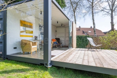 Lounge_terras-closeleftside2