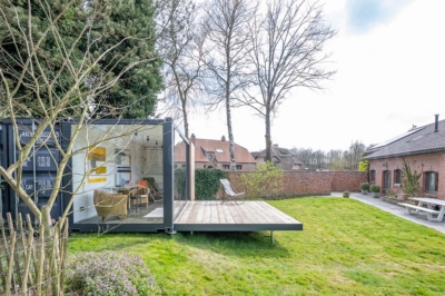 Lounge_terras-farleftside