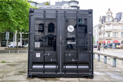 Morpho_showroom_side