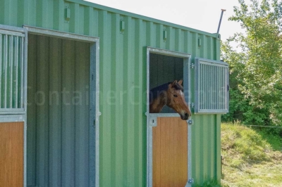 Paardenstal_St-Niklaas_closeup