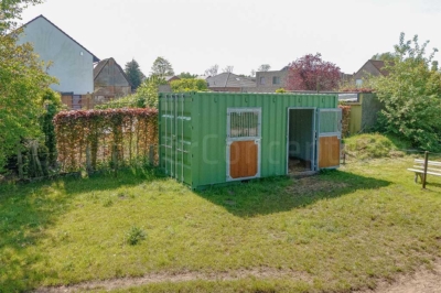 Paardenstal_St-Niklaas_farfront