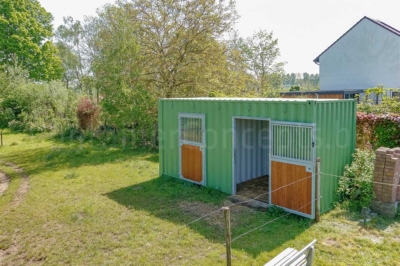 Paardenstal_St-Niklaas_rightfront